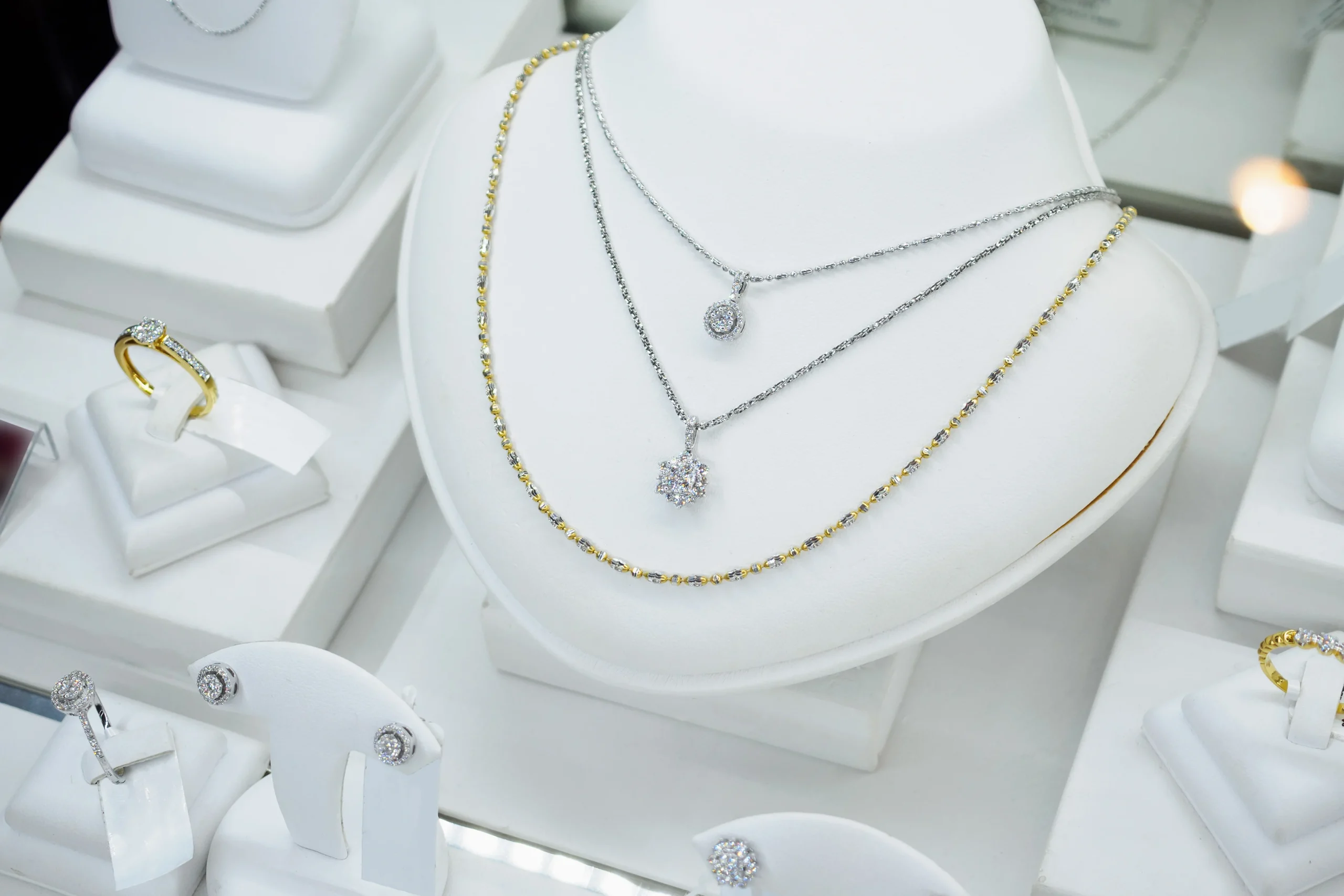 white gold and yellow gold